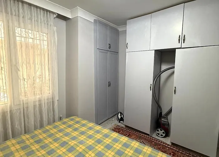 Renovated 2br Garden Flat 300 M To Sarımsaklı *